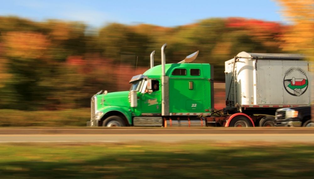 Commercial truck axle weight limits in Colorado